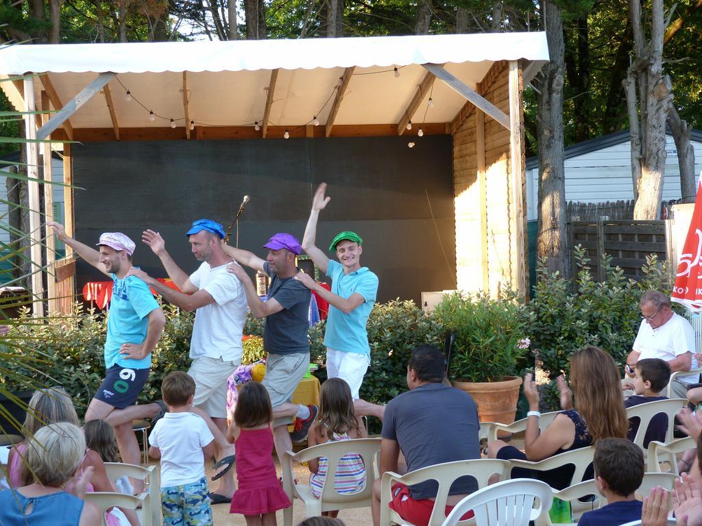 Camping La Maurie Foulerot Buitenkant foto