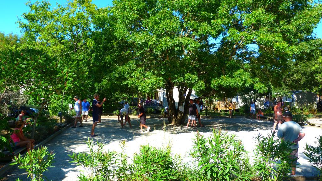 Camping La Maurie Foulerot Buitenkant foto